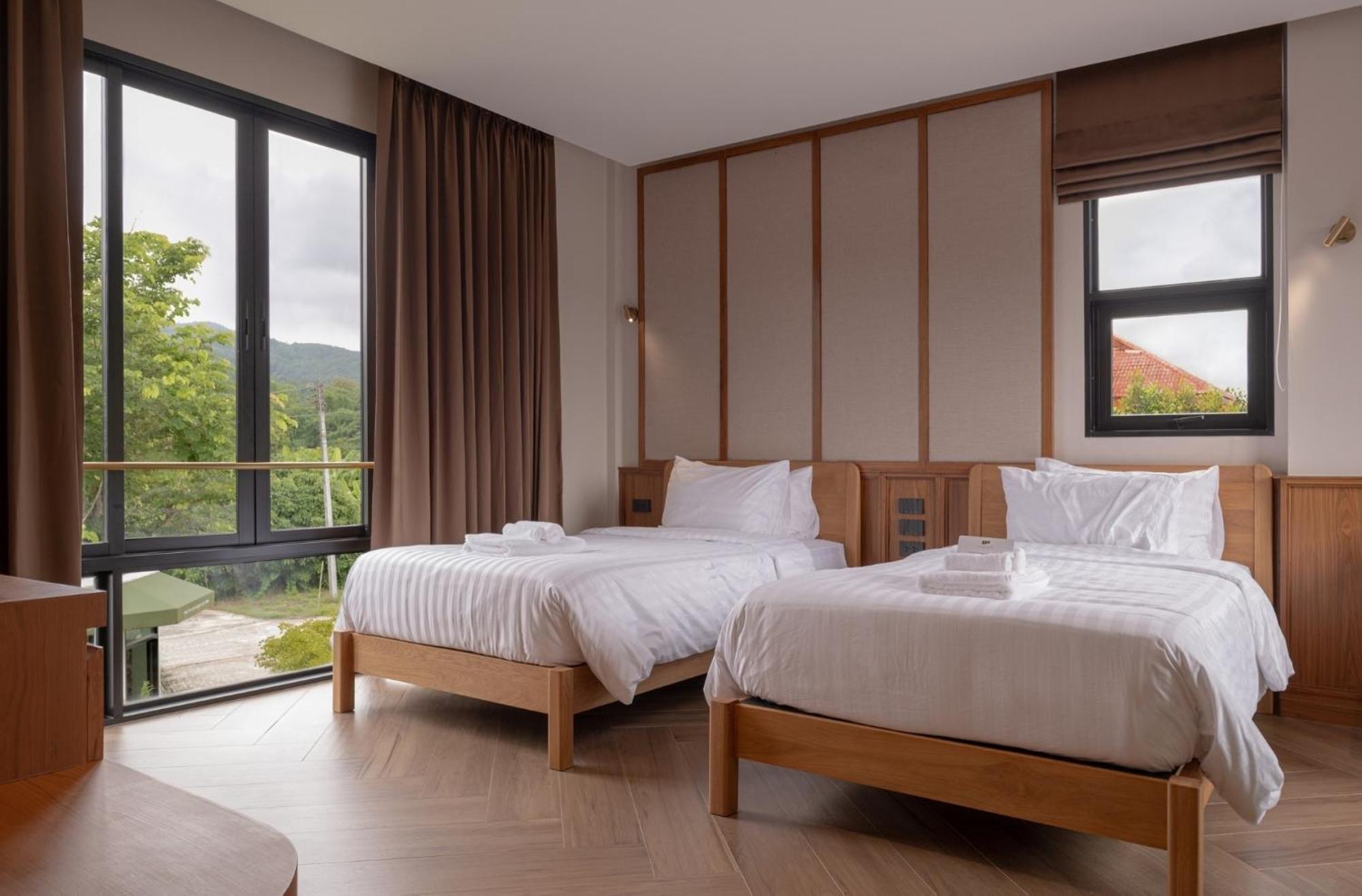 The Willoughby Maerim Hotel Chiang Mai Exterior photo